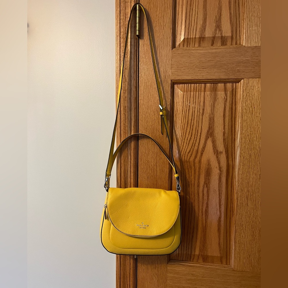 Kate Spade crossbody with removable strap